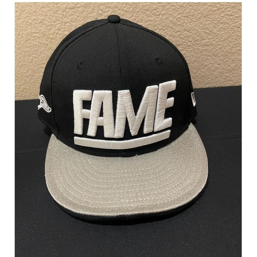 New Era x Hall of Fame 59FIFTY Fitted Hat Black Silver Glitter Fame 7 1/4 Cap